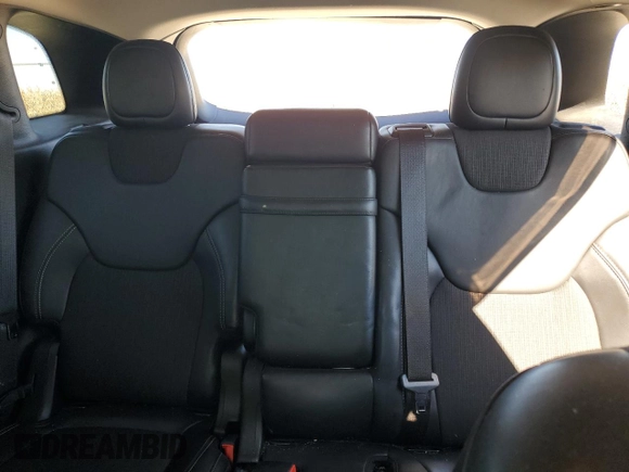 2018 Jeep Cherokee Latitude Plus with VIN 1C4PJLLXXJD557028, listed as a Copart auction lot 76671214 with 105,459 mi miles and Salvage Title. Bid and sale history available at carsss.com. Image 10.