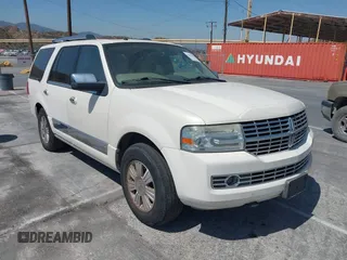 2007 Lincoln Navigator с VIN 5LMFU28567LJ04228, выставлен на аукционе IAAI как лот 42432066 с пробегом 152 999 миль миль и . История ставок и продаж доступна на DreamBid. Изображение 1.