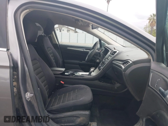 2014 Ford Fusion SE with VIN 3FA6P0H75ER299490, listed as a IAAI auction lot 42055604 with 134,078 mi miles. Bid and sale history available at carsss.com. Image 5.