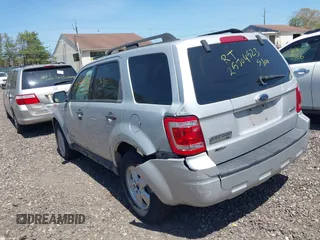2008 Ford Escape XLT with VIN 1FMCU93188KC81213, listed as a IAAI auction lot 42175434 with Not provided miles and . Bid and sale history available at DreamBid. Image 3.