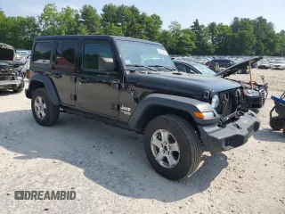 2020 Jeep Wrangler Unlimited Sport Altitude with VIN 1C4HJXDG2LW323502, listed as a Copart auction lot 59716595 with 47,296 mi miles and Salvage title. Bid and sale history available at DreamBid. Image 4.