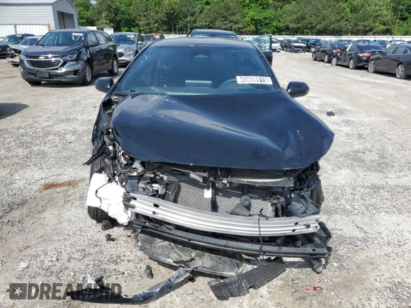 2024 Toyota Corolla SE with VIN JTDS4MCE6RJ106228, listed as a Copart auction lot 45608915 with 15,566 mi miles and Clean Title. Bid and sale history available at DreamBid. Image 5.