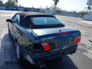 2003 Mercedes-Benz CLK 430 with VIN WDBLK70G03T141164, listed as a IAAI auction lot 41916811 with 202,915 mi miles and . Bid and sale history available at carsss.com. Image 6.