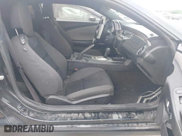 2014 Chevrolet Camaro LS с VIN 2G1FA1E3XE9208991, выставлен на аукционе IAAI как лот 42493419 с пробегом 107 104 миль миль и . История ставок и продаж доступна на DreamBid. Изображение 5.
