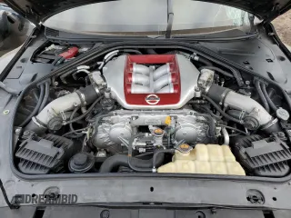 2017 Nissan GT-R Premium z VIN JN1AR5EF8HM820659, wystawiony jako Copart lot #41607974 z przebiegiem Nie podano mil oraz Szkody całkowita. Historia ofert i sprzedaży dostępna na DreamBid. Obrazek 11.
