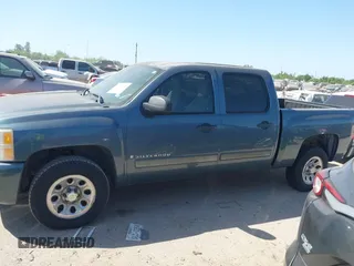 2008 Chevrolet Silverado 1500 Work Truck with VIN 2GCEC13C181113268, listed as a IAAI auction lot 41995026 with 131,071 mi miles and . Bid and sale history available at DreamBid. Image 14.