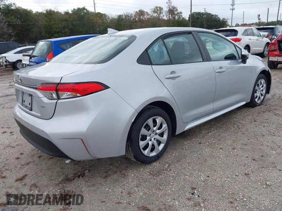 2024 Toyota Corolla LE with VIN 5YFB4MDE7RP150362, listed as a IAAI auction lot 41117747 with 4,946 mi miles. Bid and sale history available at carsss.com. Image 4.