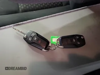 2020 Ford Transit Cargo с VIN 1FTBR2YG2LKA35840, выставлен на аукционе IAAI как лот 42575778 с пробегом 190 131 миль миль и . История ставок и продаж доступна на DreamBid. Изображение 36.