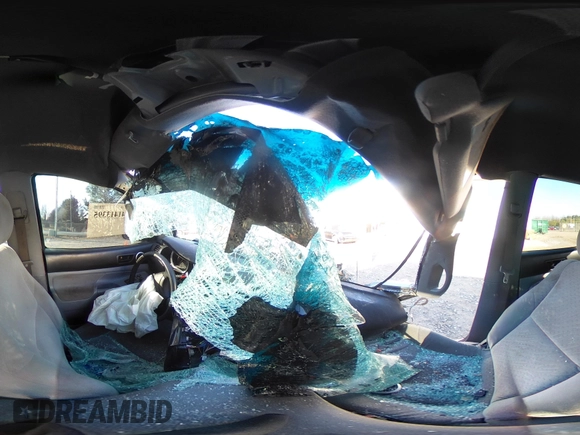 2007 Toyota Tacoma PreRunner with VIN 3TMJU62N77M035503, listed as a IAAI auction lot 41413395 with Not Provided miles and . Bid and sale history available at DreamBid. Image 19.