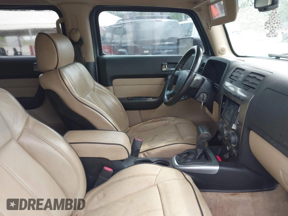 2007 Hummer H3 SUV with VIN 5GTDN13E078152249, listed as a IAAI auction lot 42086431 with 274,948 mi miles. Bid and sale history available at carsss.com. Image 5.