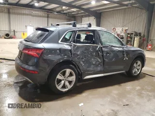2019 Audi Q5 Prestige with VIN WA1CNAFYXK2079910, listed as a Copart auction lot 45003385 with 53,137 mi miles and Salvage Title. Bid and sale history available at carsss.com. Image 3.
