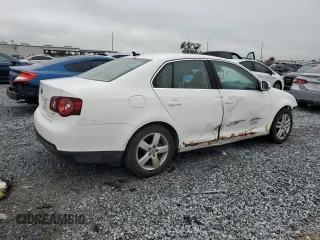 2009 Volkswagen Jetta Sedan SE with VIN 3VWRM71K69M097152, listed as a Copart auction lot 52293505 with 207,114 mi miles and Salvage Title. Bid and sale history available at carsss.com. Image 3.