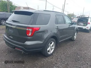 2019 Ford Explorer XLT z VIN 1FM5K7D89KGA50572, wystawiony jako IAAI lot #42551992 z przebiegiem 73 532 mil mil oraz . Historia ofert i sprzedaży dostępna na DreamBid. Obrazek 4.