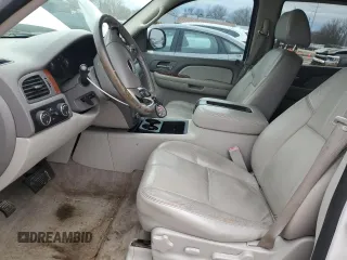 2008 GMC Yukon SLT w/4SA with VIN 1GKFK13068J202051, listed as a Copart auction lot 43510655 with 176,853 mi miles and Salvage Title. Bid and sale history available at carsss.com. Image 7.