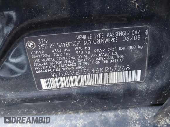 2006 BMW 3 Series 325i with VIN WBAVB13546KR57268, listed as a IAAI auction lot 42002464 with 210,663 mi miles. Bid and sale history available at carsss.com. Image 9.