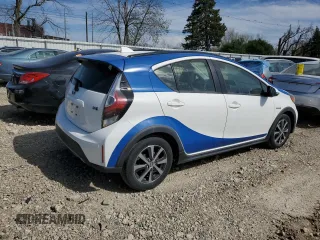2018 Toyota Prius One with VIN JTDKDTB33J1613084, listed as a Copart auction lot 53308655 with 70,509 mi miles and Clean Title. Bid and sale history available at DreamBid. Image 3.