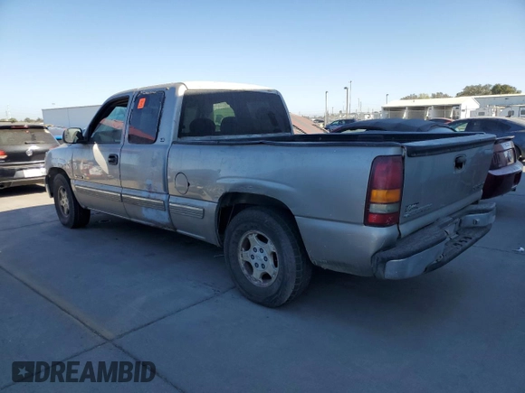 2000 Chevrolet Silverado 1500 LS with VIN 2GCEC19T0Y1101958, listed as a Copart auction lot 75358404 with Not Provided miles and Clean Title. Bid and sale history available at carsss.com. Image 2.