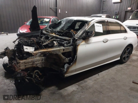 2017 Mercedes-Benz E 300 Luxury with VIN WDDZF4KB1HA177230, listed as a IAAI auction lot 41840340 with 44,202 mi miles and . Bid and sale history available at DreamBid. Image 2.