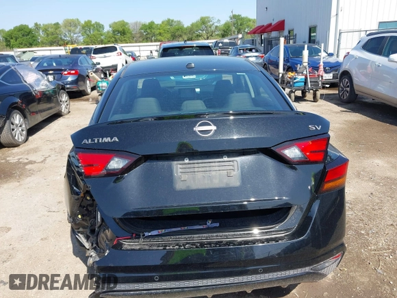 2024 Nissan Altima 2.5 SV with VIN 1N4BL4DVXRN337259, listed as a IAAI auction lot 41822687 with 35,143 mi miles. Bid and sale history available at carsss.com. Image 16.