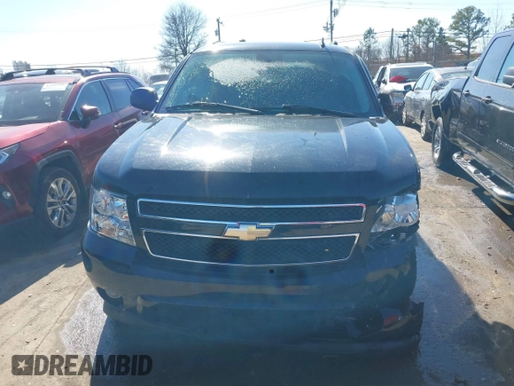 2008 Chevrolet Suburban 3LT с VIN 3GNFC16058G192836, выставлен на аукционе IAAI как лот 41474966 с пробегом 116 772 миль миль и . История ставок и продаж доступна на DreamBid. Изображение 12.