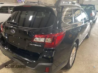 2018 Subaru Outback Premium z VIN 4S4BSAFC6J3328092, wystawiony jako IAAI lot #42566461 z przebiegiem 63 226 mil mil oraz . Historia ofert i sprzedaży dostępna na DreamBid. Obrazek 31.