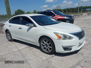 2015 Nissan Altima SL z VIN 1N4AL3AP7FC139287, wystawiony jako IAAI lot #42334051 z przebiegiem 129 570 mil mil oraz . Historia ofert i sprzedaży dostępna na DreamBid. Obrazek 1.