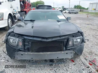 2012 Chevrolet Camaro 1LT z VIN 2G1FB1E3XC9165389, wystawiony jako IAAI lot #42126434 z przebiegiem 140 681 mil mil oraz . Historia ofert i sprzedaży dostępna na DreamBid. Obrazek 12.