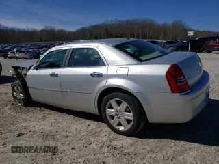 2006 Chrysler 300 C with VIN 2C3KK63H26H350875, listed as a Copart auction lot 48354494 with 81,094 mi miles and Clean Title. Bid and sale history available at carsss.com. Image 2.