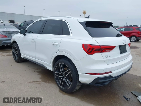 2021 Audi Q3 S line Premium with VIN WA1DECF38M1075416, listed as a IAAI auction lot 41582497 with 78,417 mi miles. Bid and sale history available at carsss.com. Image 3.