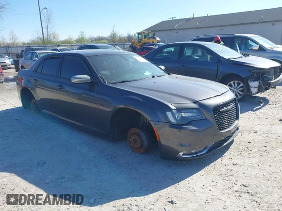 2016 Chrysler 300 S z VIN 2C3CCAGG8GH191481, wystawiony jako IAAI lot #41908050 z przebiegiem 174 575 mil mil oraz . Historia ofert i sprzedaży dostępna na DreamBid. Obrazek 1.