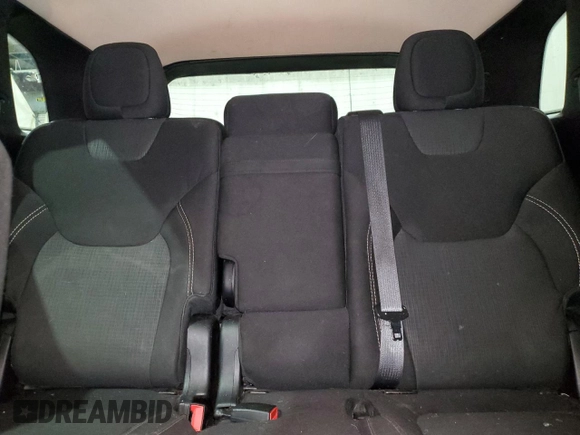 2015 Jeep Cherokee Latitude with VIN 1C4PJMCB8FW515186, listed as a Copart auction lot 44016125 with 165,357 mi miles and Non Repairable. Bid and sale history available at carsss.com. Image 10.
