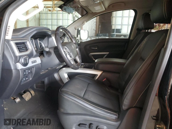 2018 Nissan Titan Pro-4X z VIN 1N6AA1E51JN531463, wystawiony jako Copart lot #52995885 z przebiegiem 62 873 mil mil oraz Szkoda całkowita • Salvage title. Historia ofert i sprzedaży dostępna na DreamBid. Obrazek 7.
