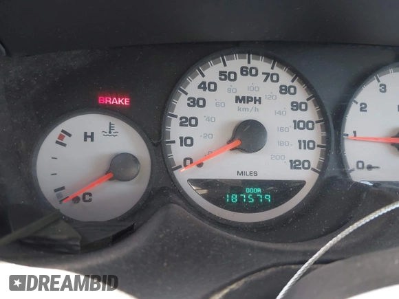 2005 Dodge Neon SXT with VIN 1B3ES56CX5D199994, listed as a IAAI auction lot 42126716 with 187,579 mi miles and . Bid and sale history available at carsss.com. Image 16.