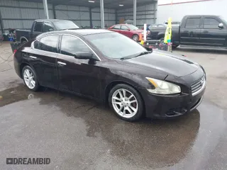 2010 Nissan Maxima 3.5 SV with VIN 1N4AA5APXAC823597, listed as a IAAI auction lot 41970712 with 217,610 mi miles. Bid and sale history available at carsss.com. Image 1.