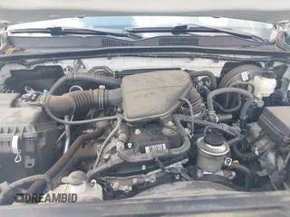 2022 Toyota Tacoma SR with VIN 3TYRX5GN2NT052675, listed as a IAAI auction lot 42478078 with 35,596 mi miles and . Bid and sale history available at DreamBid. Image 10.
