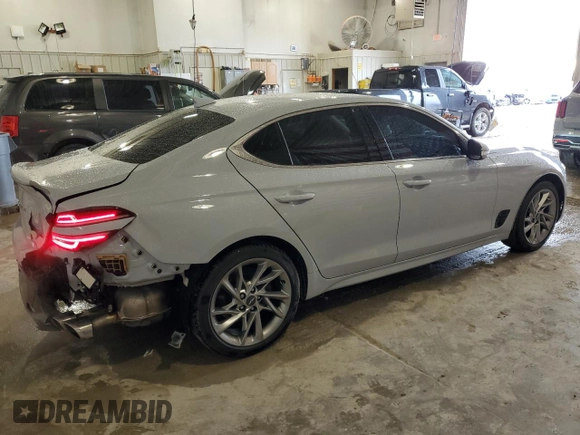 2022 Genesis G70 2.0T with VIN KMTG34TA2NU092828, listed as a Copart auction lot 47296105 with 15,737 mi miles and Salvage title. Bid and sale history available at DreamBid. Image 3.