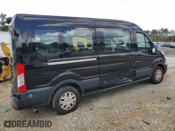 2020 Ford Transit Passenger XL z VIN 1FBAX2C82LKA61389, wystawiony jako Copart lot #51582815 z przebiegiem 137 866 mil mil oraz Czysty tytuł • Clean title. Historia ofert i sprzedaży dostępna na DreamBid. Obrazek 3.