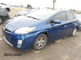 2011 Toyota Prius I with VIN JTDKN3DU5B0315694, listed as a IAAI auction lot 41891204 with 158,405 mi miles. Bid and sale history available at carsss.com. Image 17.
