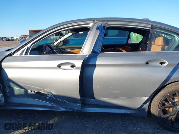 2023 BMW 5 Series 530e z VIN WBA13AG00PCM16532, wystawiony jako IAAI lot #41195273 z przebiegiem 21 335 mil mil oraz . Historia ofert i sprzedaży dostępna na DreamBid. Obrazek 15.