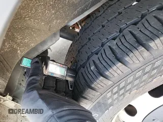 2017 Ford Transit с VIN 1FTYR1YM7HKA85280, выставлен на аукционе IAAI как лот 42617671 с пробегом 180 198 миль миль и . История ставок и продаж доступна на DreamBid. Изображение 14.