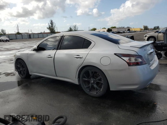 2013 Nissan Maxima SV z VIN 1N4AA5AP6DC829482, wystawiony jako Copart lot #58507365 z przebiegiem 173 510 mil mil oraz Czysty tytuł • Clean title. Historia ofert i sprzedaży dostępna na DreamBid. Obrazek 2.