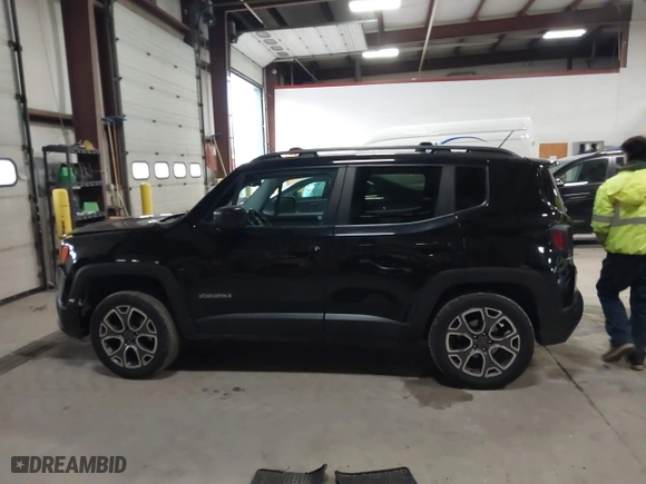 2017 Jeep Renegade Latitude with VIN ZACCJBBB4HPF10815, listed as a IAAI auction lot 41504957 with 192,076 mi miles. Bid and sale history available at carsss.com. Image 14.