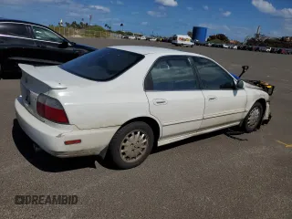 1996 Honda Accord EX with VIN 1HGCD5659TA162968, listed as a Copart auction lot 62536334 with 177,385 mi miles and Salvage Title. Bid and sale history available at DreamBid. Image 3.