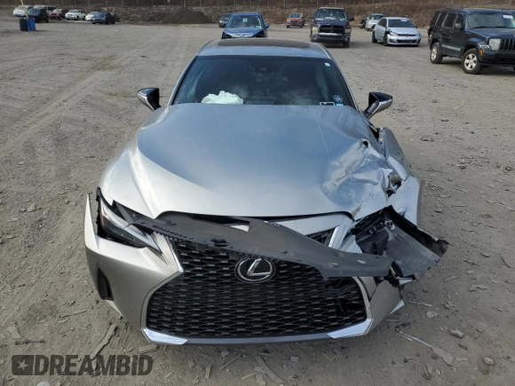 2021 Lexus IS 300 with VIN JTHC81F27M5044864, listed as a Copart auction lot 87612335 with 39,584 mi miles and Salvage title. Bid and sale history available at DreamBid. Image 5.