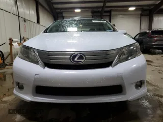 2010 Lexus HS 250h z VIN JTHBB1BA0A2026195, wystawiony jako Copart lot #55851295 z przebiegiem 284 870 mil mil oraz Czysty tytuł • Clean title. Historia ofert i sprzedaży dostępna na DreamBid. Obrazek 5.