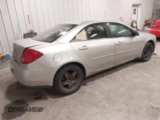 2007 Pontiac G6 G6 with VIN 1G2ZG57B974259813, listed as a IAAI auction lot 41751764 with 187,686 mi miles and . Bid and sale history available at DreamBid. Image 4.