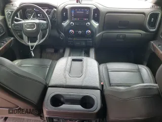 2020 GMC Sierra 2500HD Denali z VIN 1GT49REY5LF210606, wystawiony jako Copart lot #54699795 z przebiegiem 43 009 mil mil oraz Czysty tytuł • Clean title. Historia ofert i sprzedaży dostępna na DreamBid. Obrazek 8.