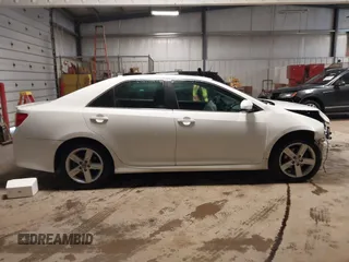 2012 Toyota Camry L with VIN 4T1BF1FK3CU128179, listed as a IAAI auction lot 41720874 with 114,387 mi miles. Bid and sale history available at carsss.com. Image 13.