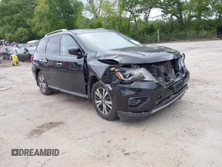 2019 Nissan Pathfinder SV z VIN 5N1DR2MM3KC633573, wystawiony jako IAAI lot #42136800 z przebiegiem 88 000 mil mil oraz . Historia ofert i sprzedaży dostępna na DreamBid. Obrazek 1.