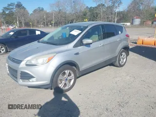 2013 Ford Escape SE с VIN 1FMCU9GXXDUD88843, выставлен на аукционе IAAI как лот 41851314 с пробегом 209 085 миль миль и . История ставок и продаж доступна на DreamBid. Изображение 2.